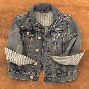 Toddler Gap distressed denim jacket